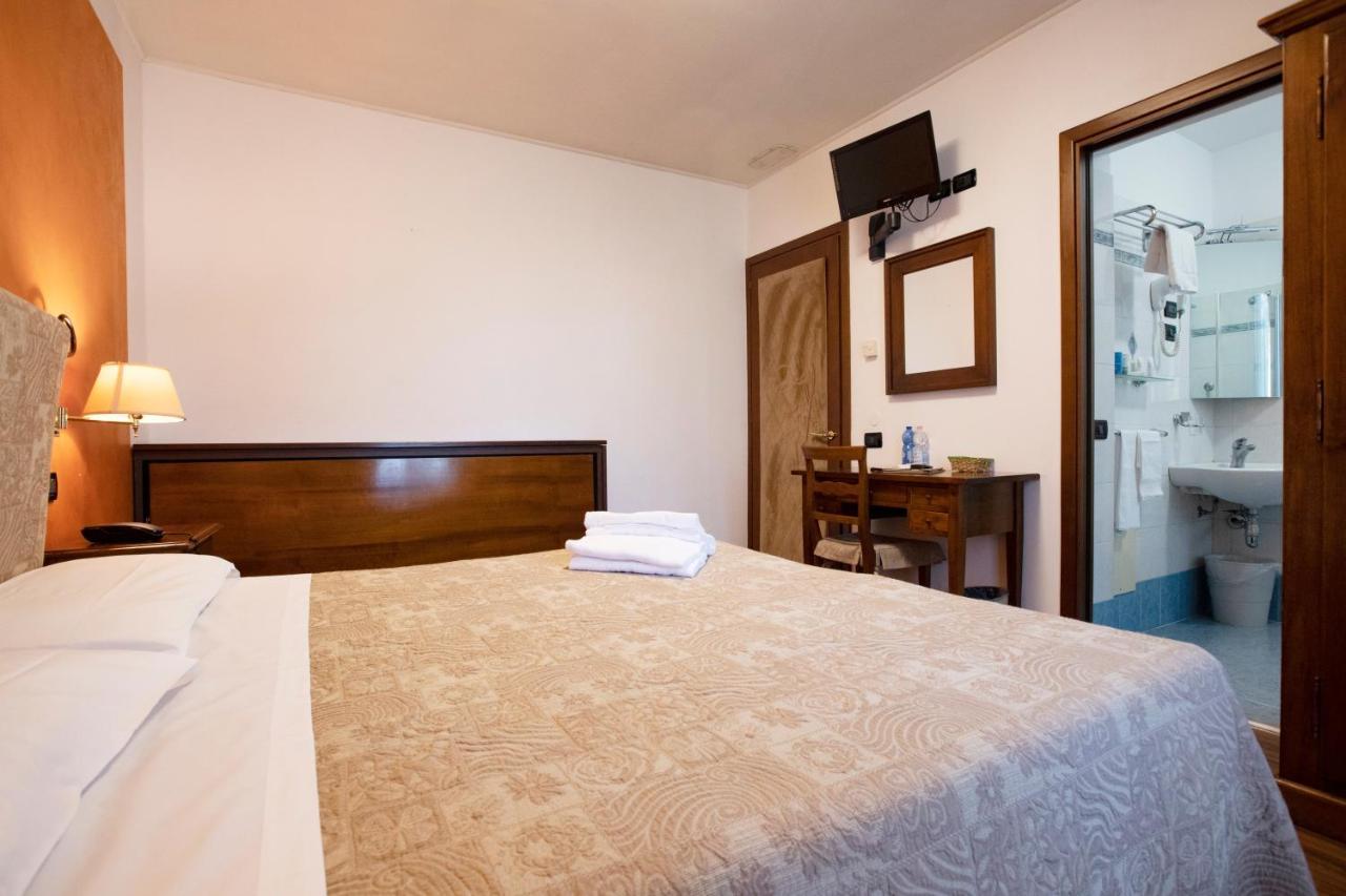 Hotel Arcobaleno Siena Zewnętrze zdjęcie